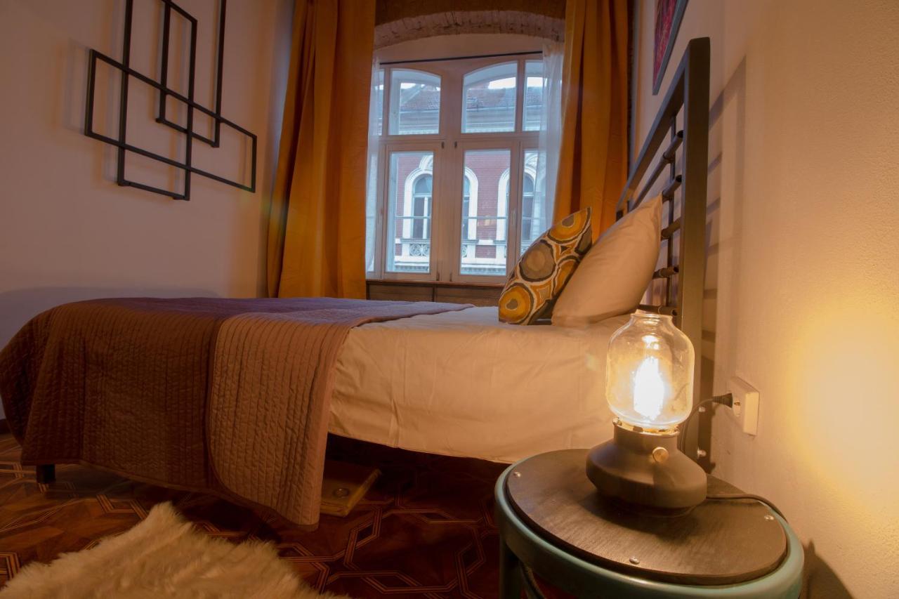 1881 Brasov Old Town Apartments Ngoại thất bức ảnh